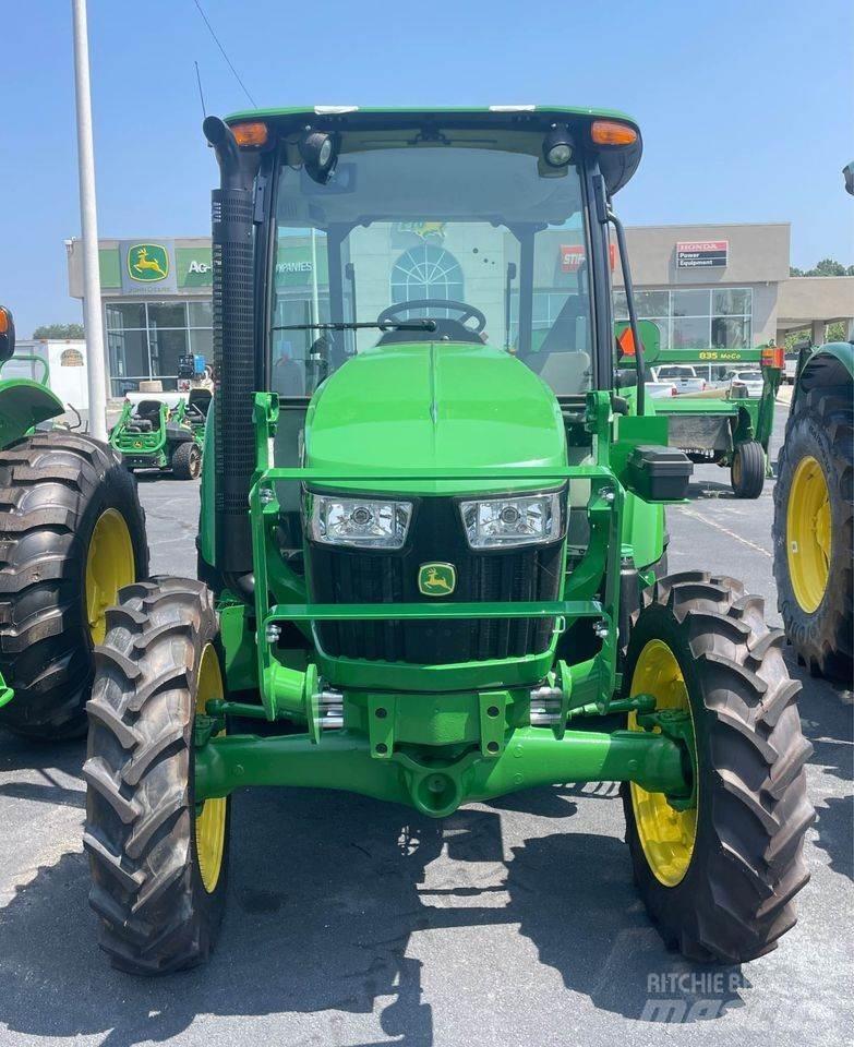 John Deere 5075E Traktorok