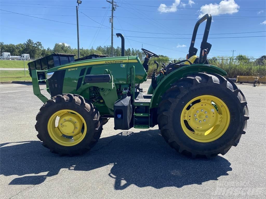 John Deere 5090E Traktorok