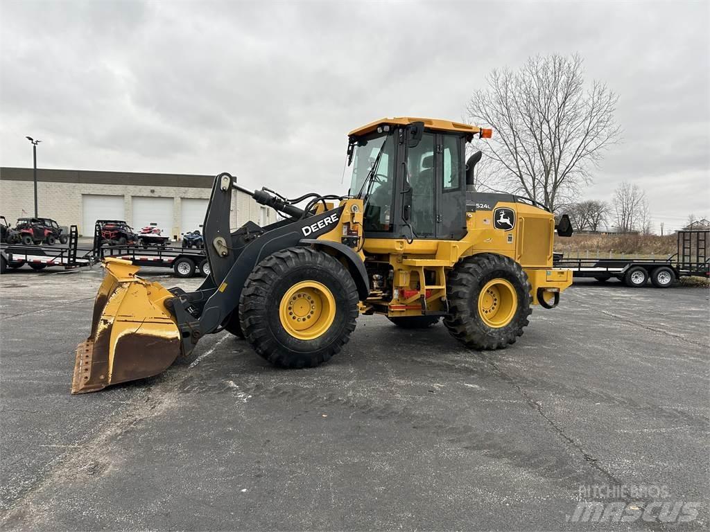 John Deere 524L Gumikerekes homlokrakodók
