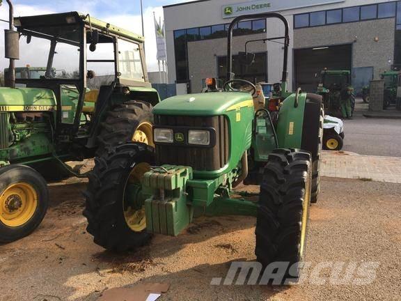 John Deere 5515 Traktorok