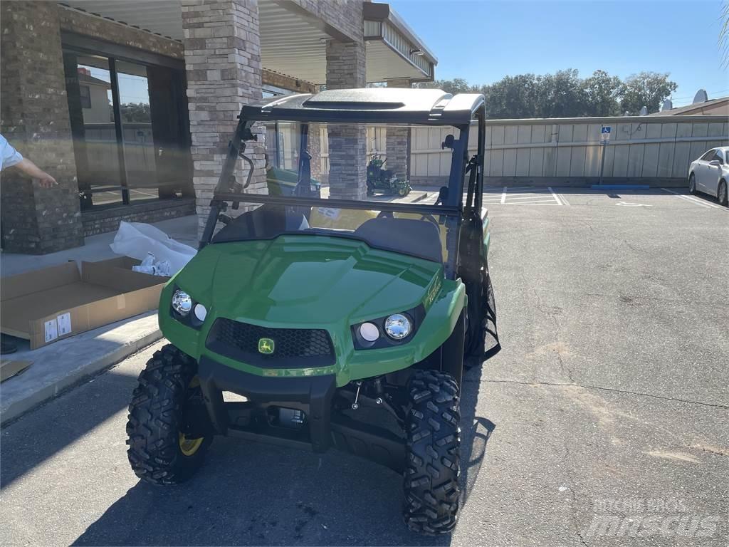 John Deere 560E Haszongépek