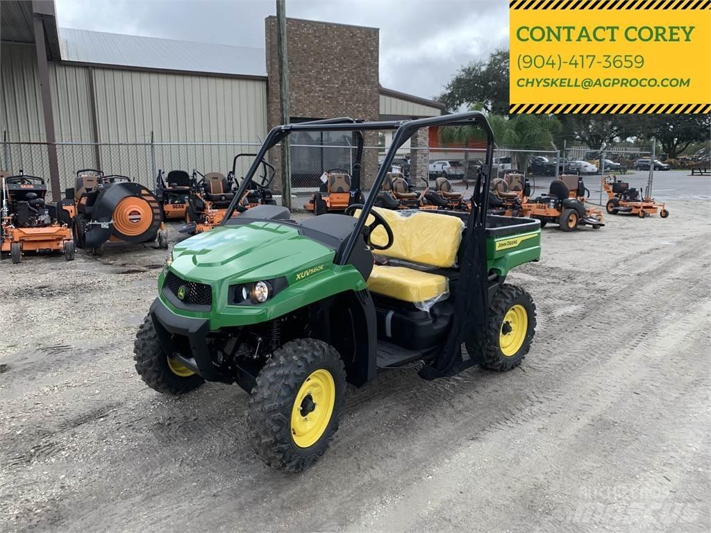 John Deere 560E Haszongépek