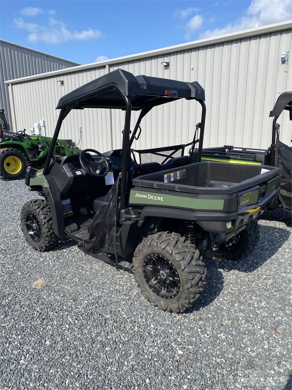 John Deere 590M Haszongépek