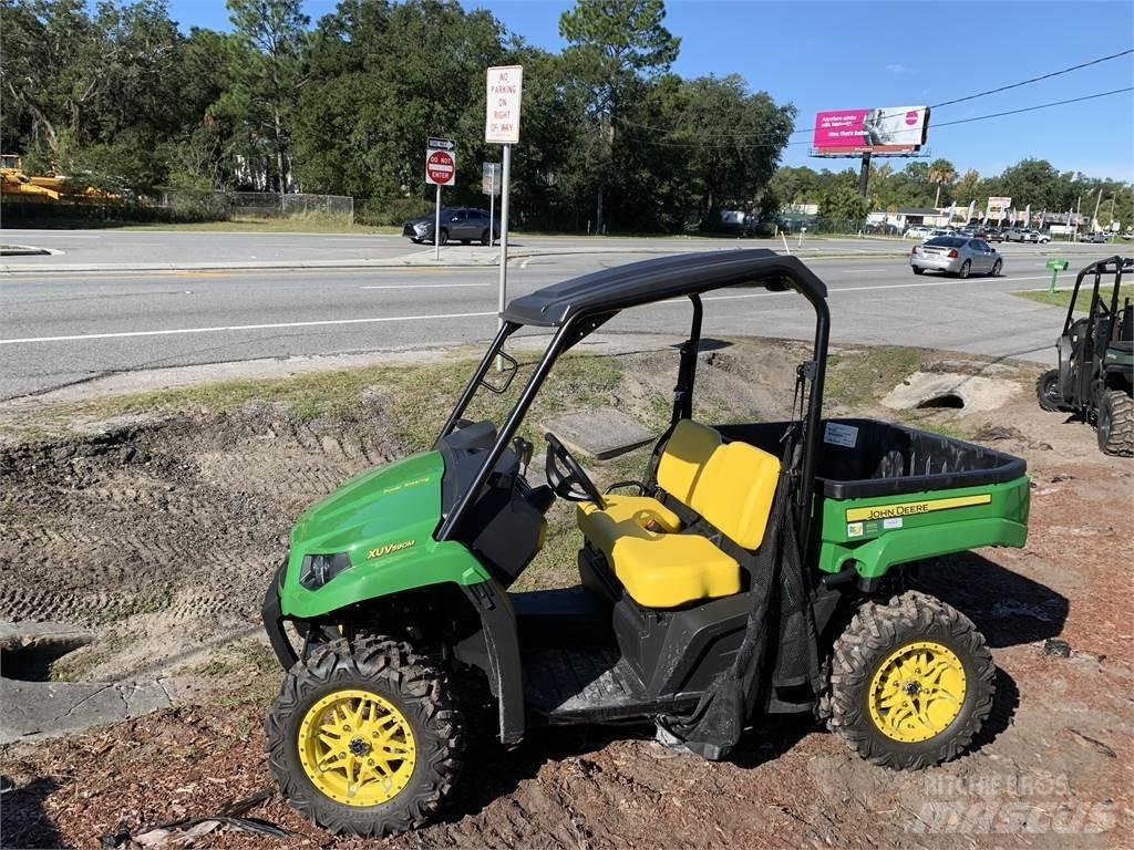 John Deere 590M Haszongépek