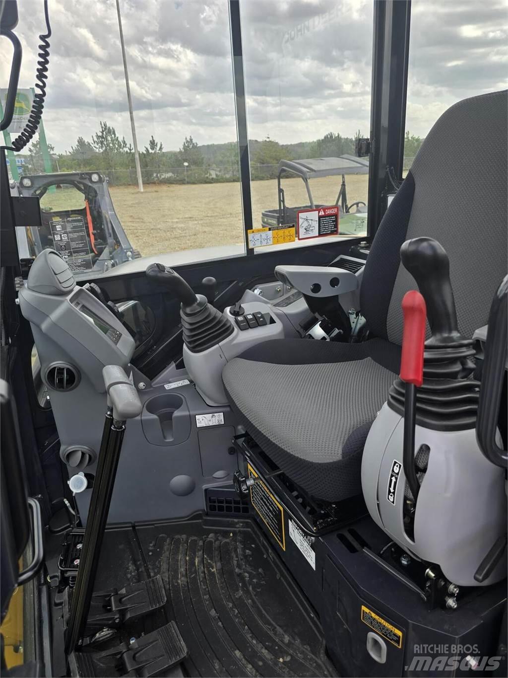 John Deere 60 P Mini kotrók < 7t