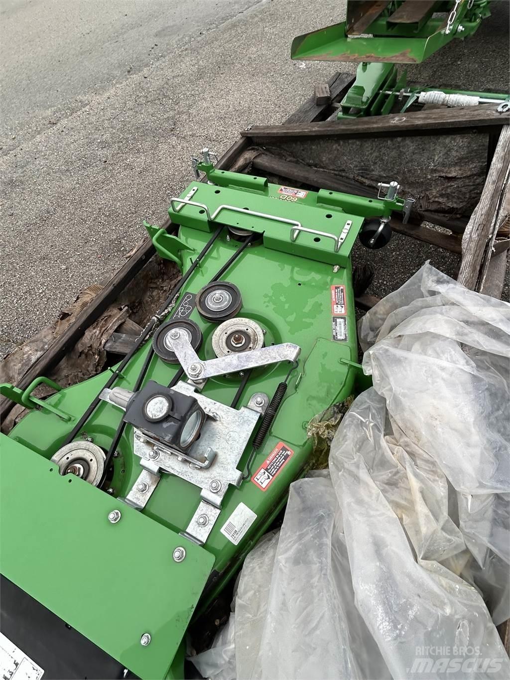 John Deere 60D Kaszák