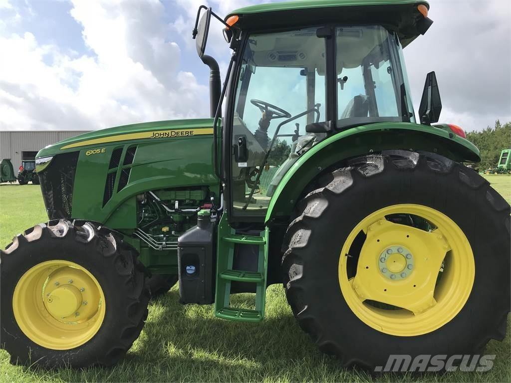 John Deere 6105E Traktorok