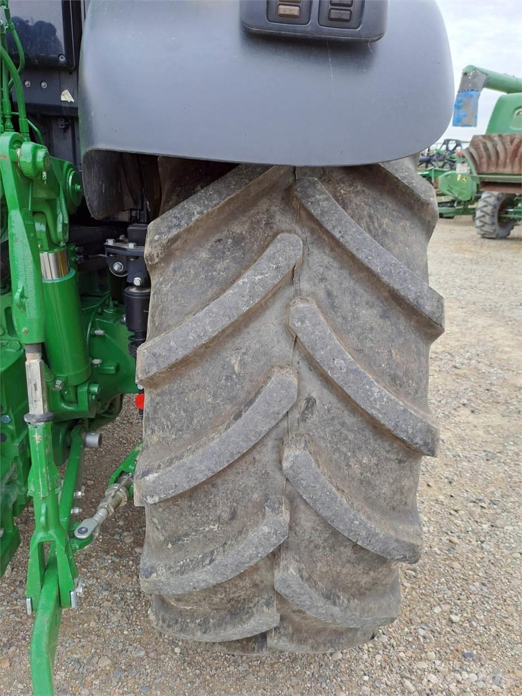 John Deere 6155M Traktorok