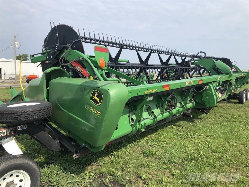 John Deere 640FD Kombájn tartozékok