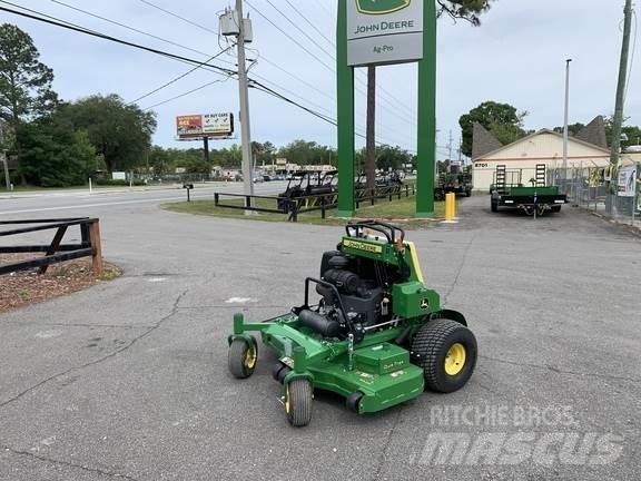 John Deere 652R Ráülős fűnyírók