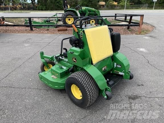 John Deere 652R Ráülős fűnyírók