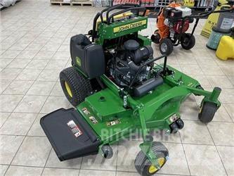 John Deere 661R Ráülős fűnyírók