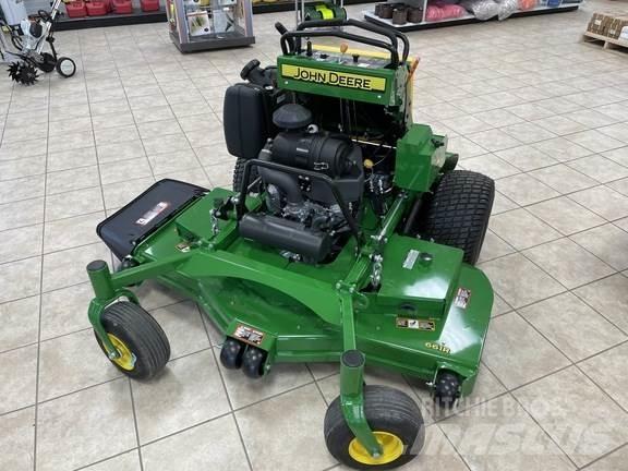John Deere 661R Ráülős fűnyírók