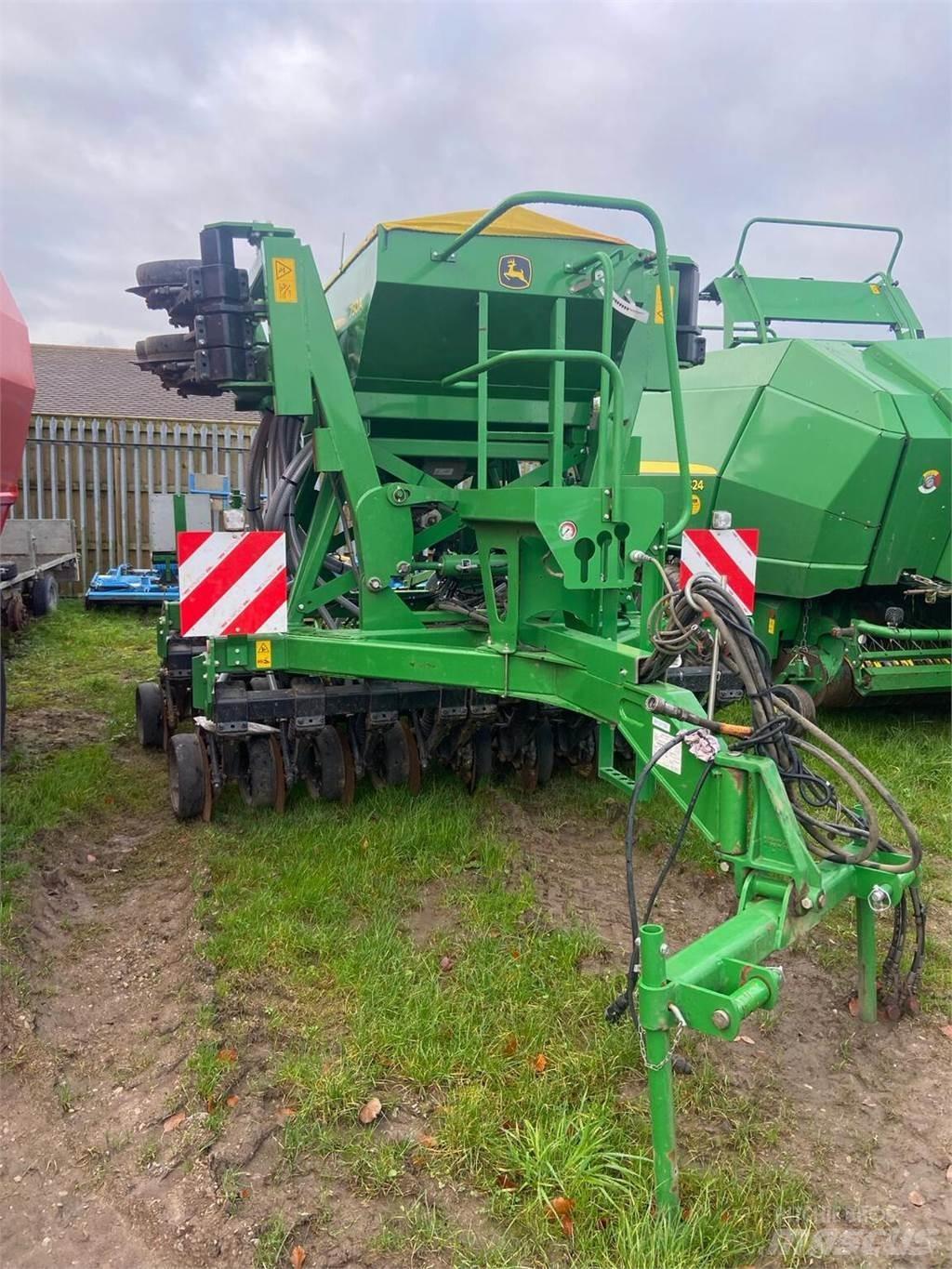 John Deere 750A Sorvetőgép