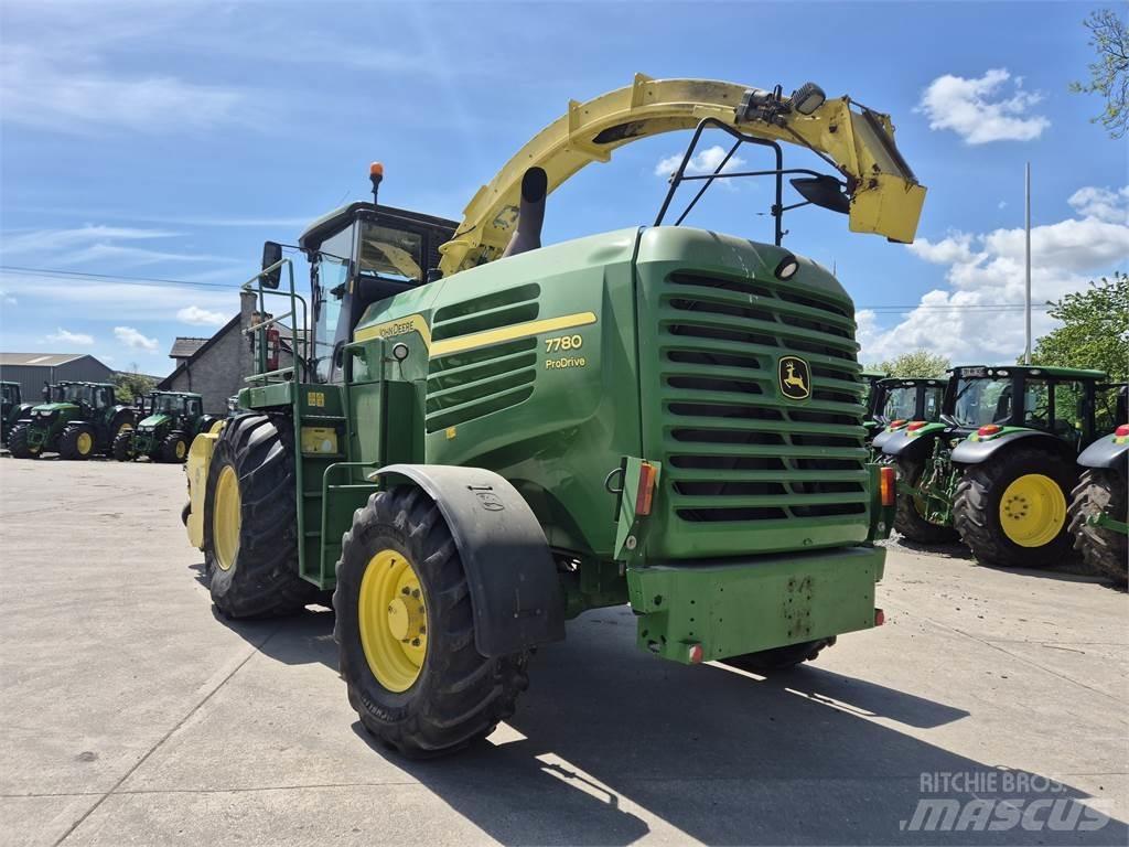 John Deere 7780 Szecskázók