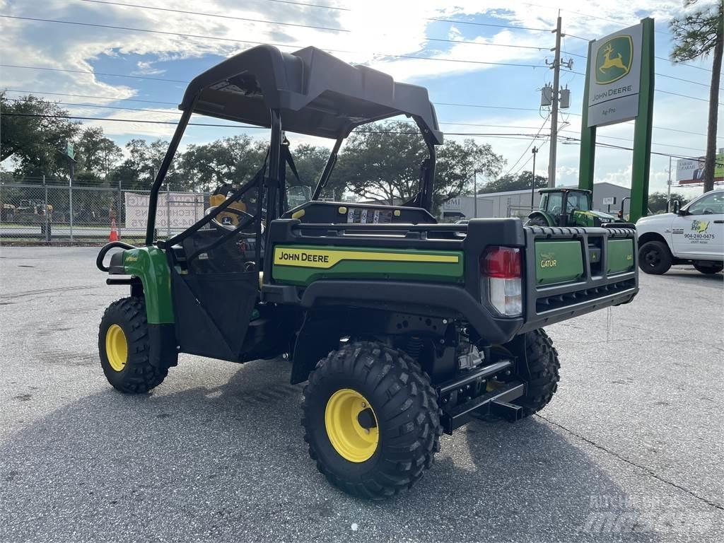 John Deere 815E Haszongépek
