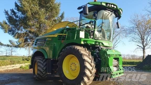 John Deere 8400 Szecskázók