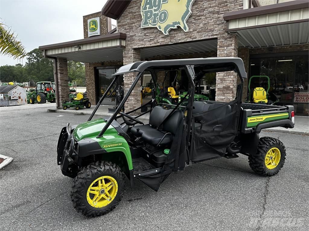 John Deere 855M Haszongépek