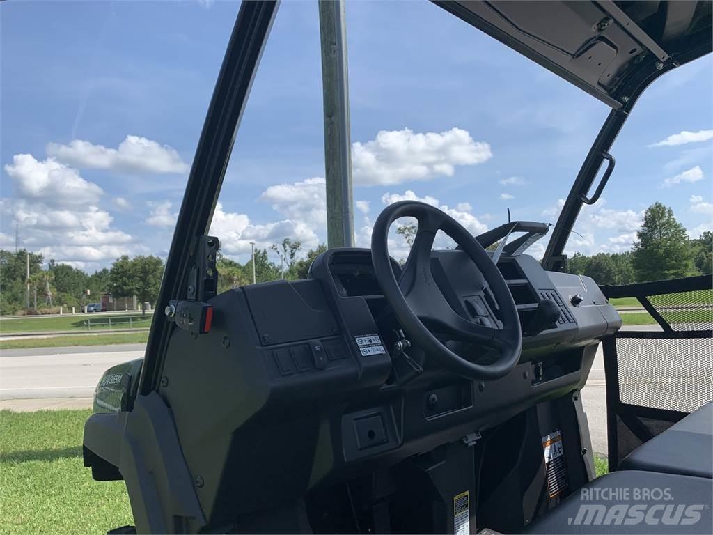 John Deere 865M Haszongépek