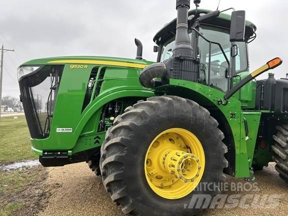 John Deere 9520R Traktorok