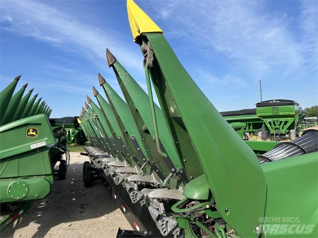 John Deere C12F Kombájn tartozékok