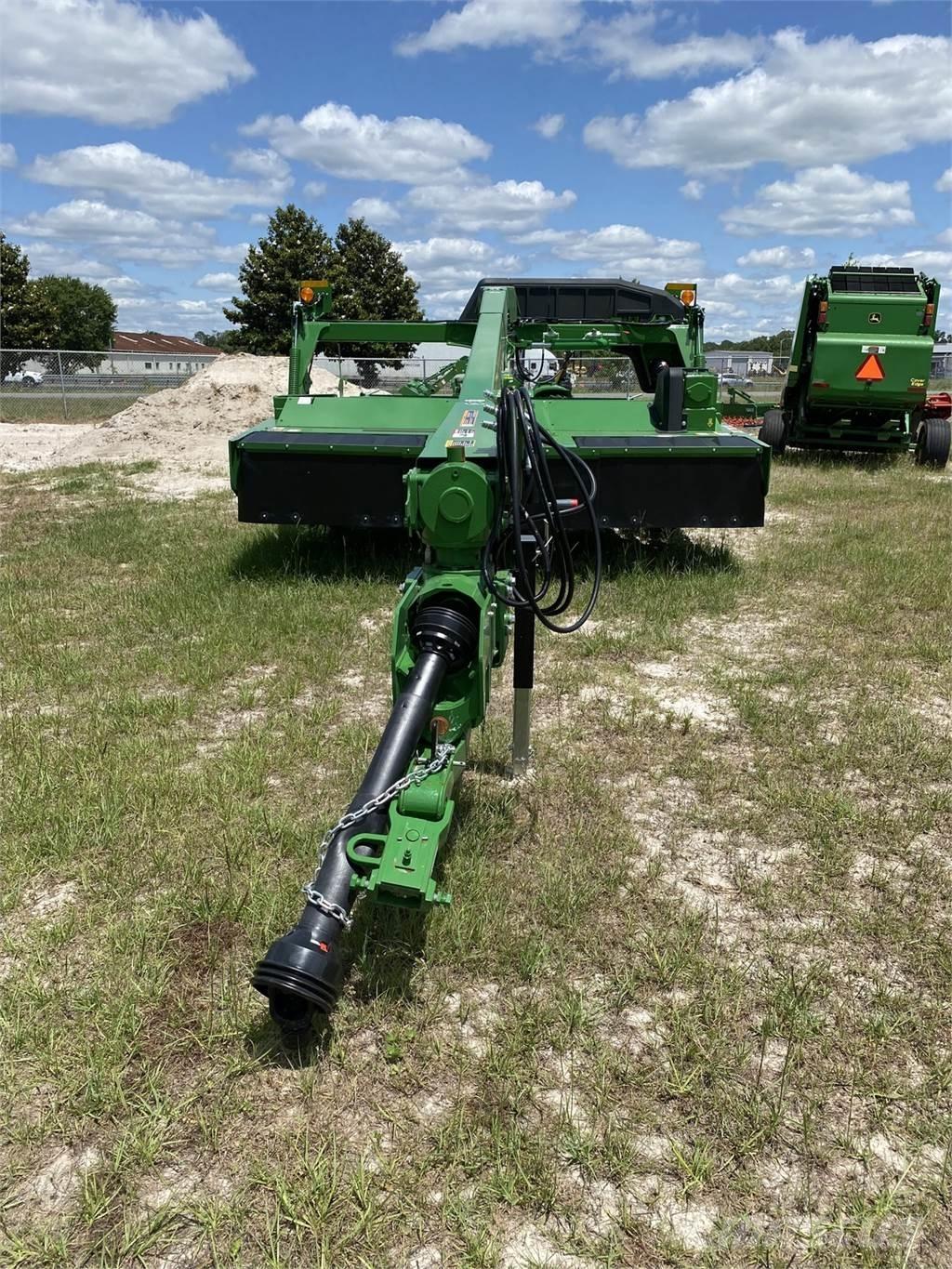 John Deere C350 Öntöző Kaszák
