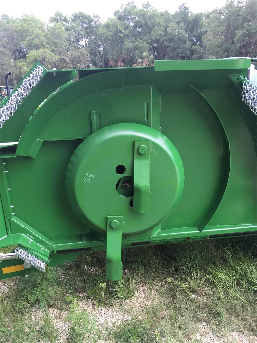 John Deere FC12E Bála aprító, vágó, csomagoló