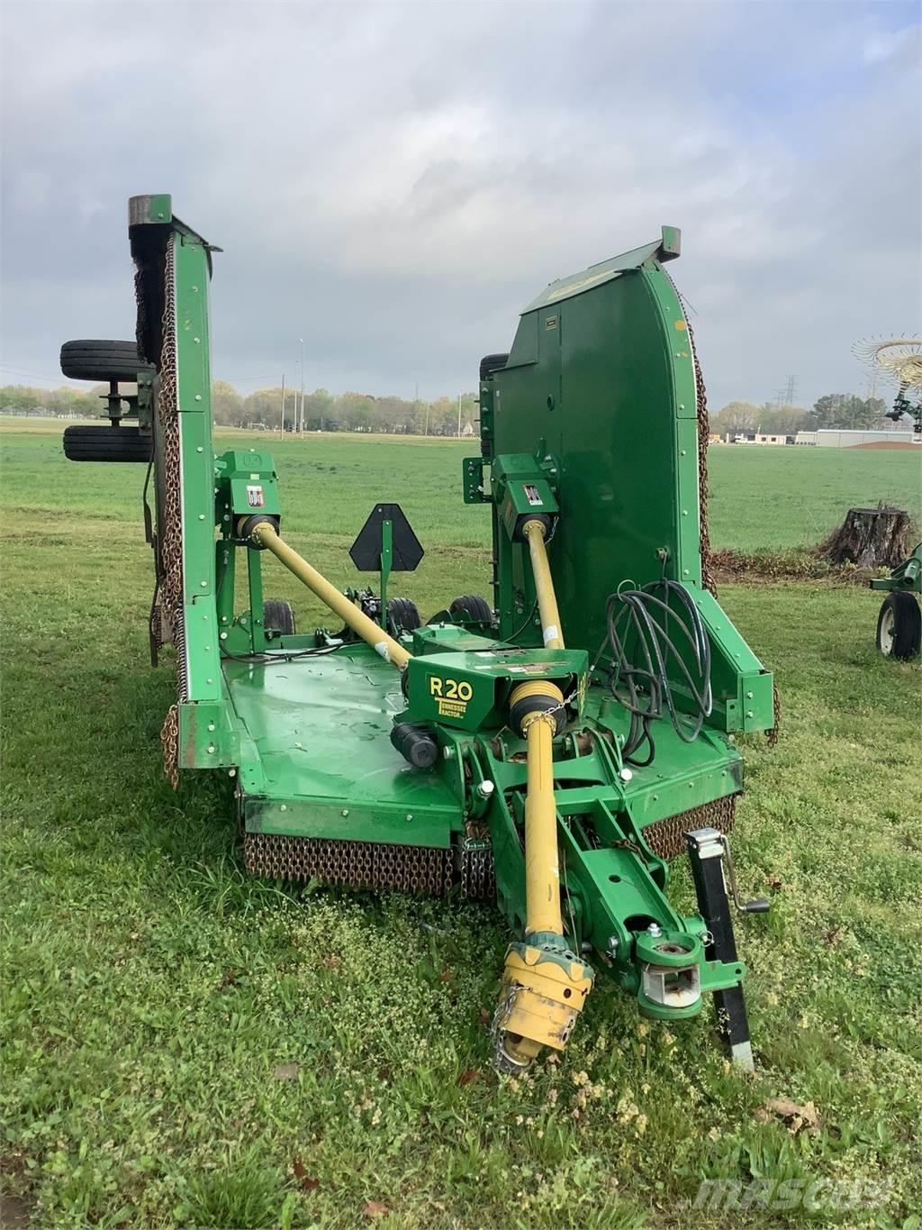 John Deere R20 Bála aprító, vágó, csomagoló