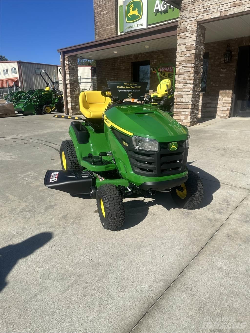 John Deere S100 Ráülős fűnyírók