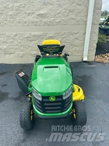 John Deere S100 Ráülős fűnyírók