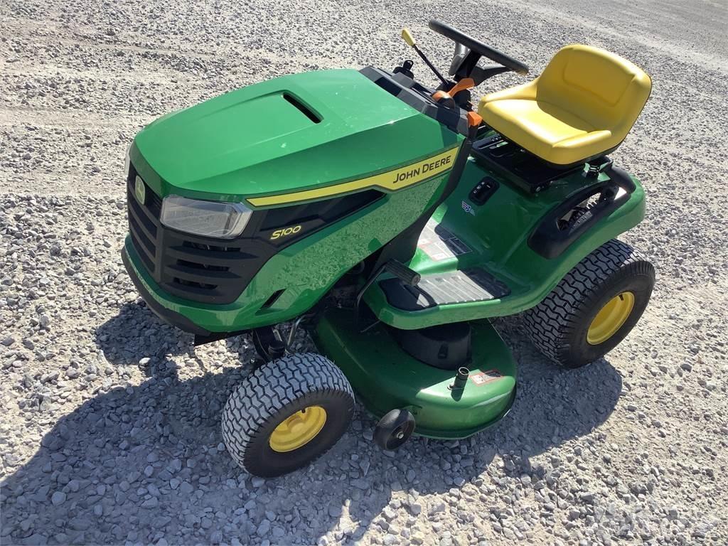 John Deere S100 Ráülős fűnyírók