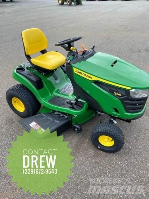 John Deere S120 Ráülős fűnyírók