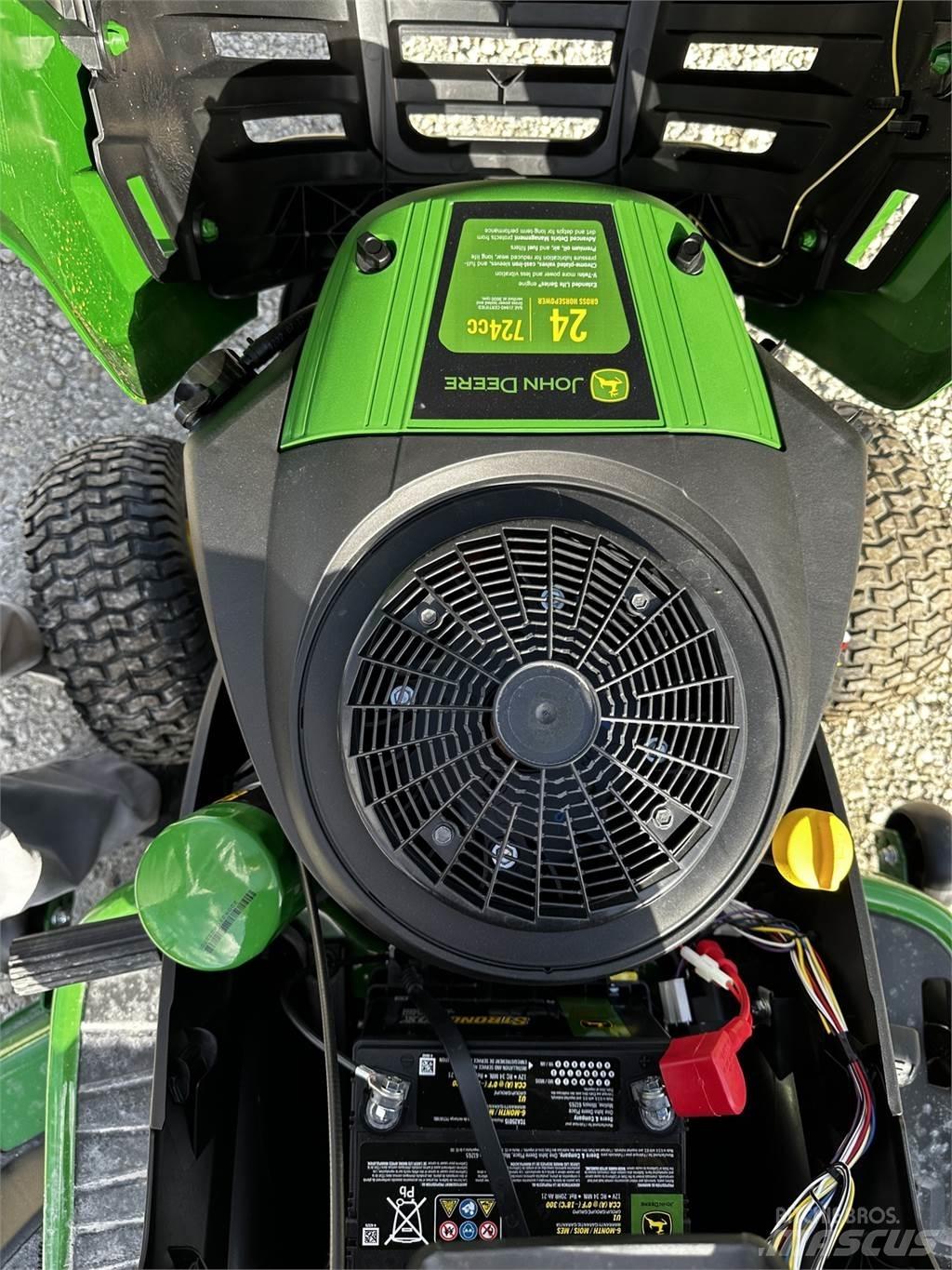 John Deere S160 Kompakt traktorok