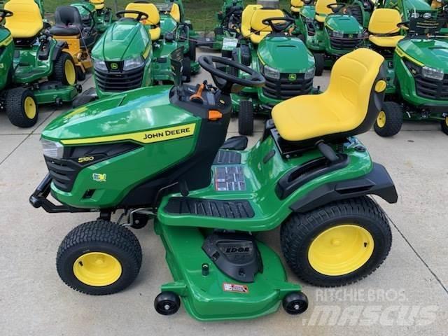 John Deere S180 Kompakt traktorok