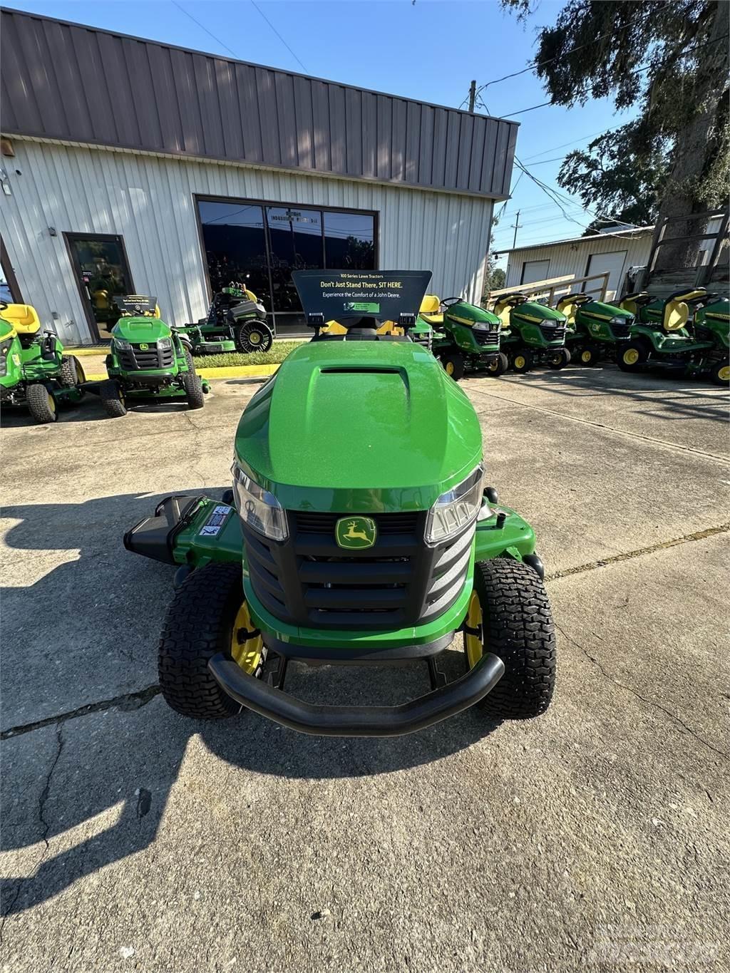 John Deere S180 Kompakt traktorok