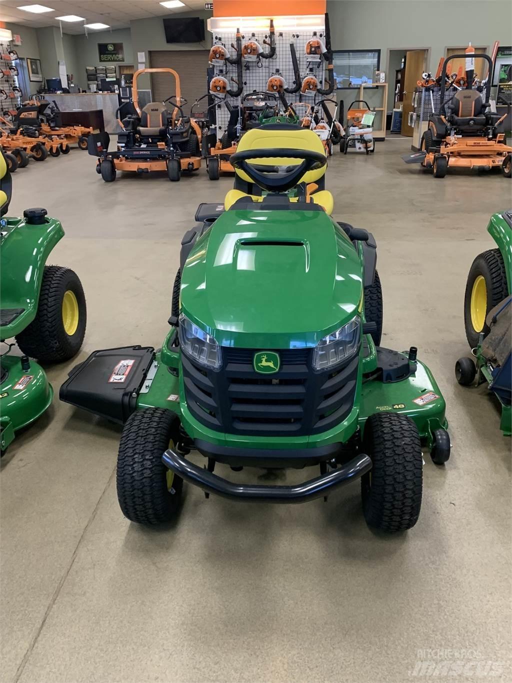 John Deere S240 Kompakt traktorok