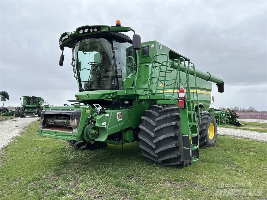 John Deere S680 Kombájnok