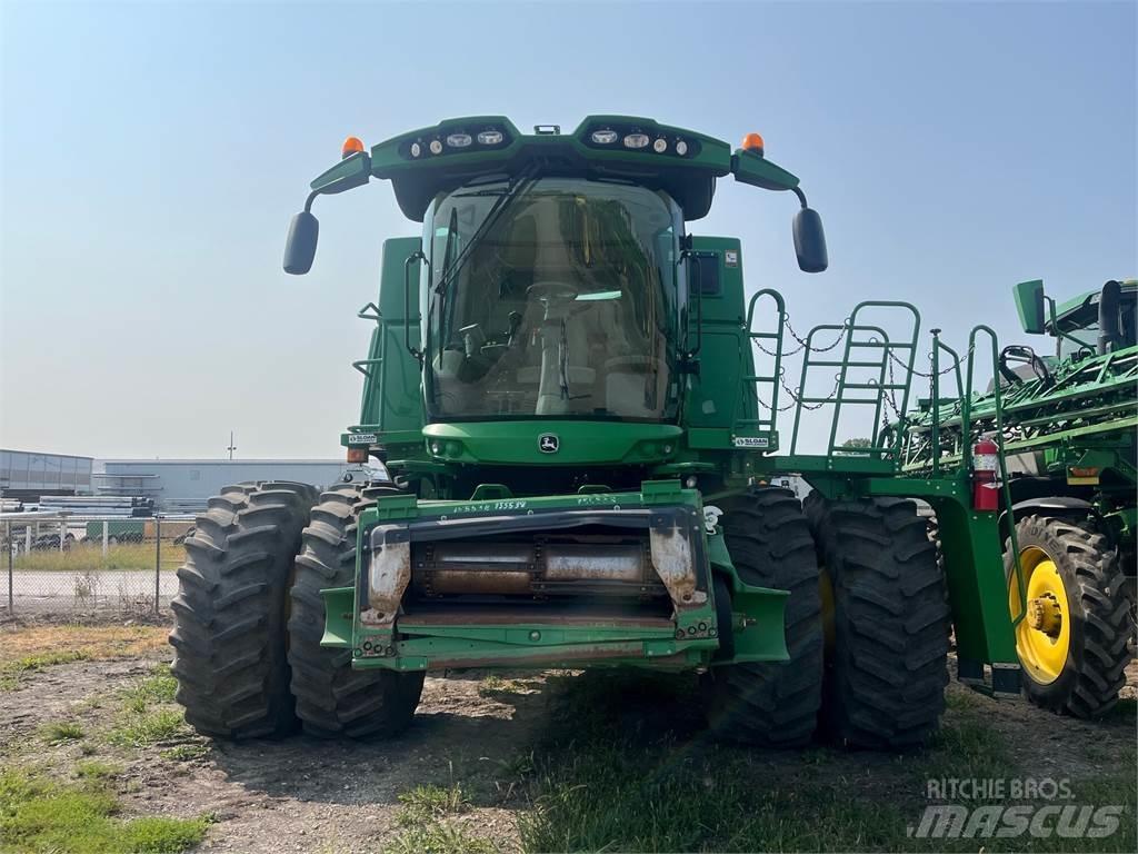 John Deere S680 Kombájnok