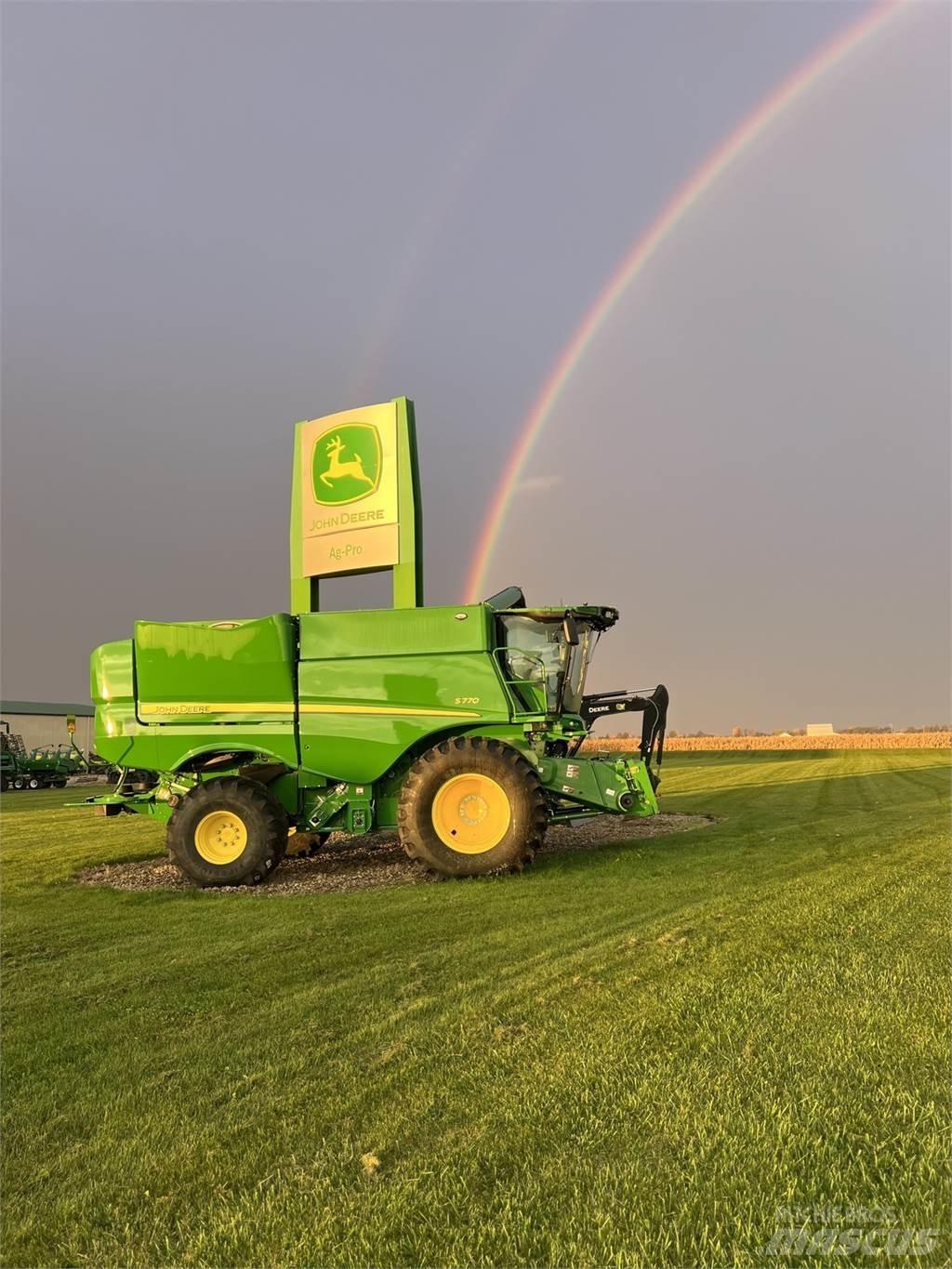 John Deere S770 Kombájnok