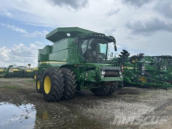 John Deere S770 Kombájnok