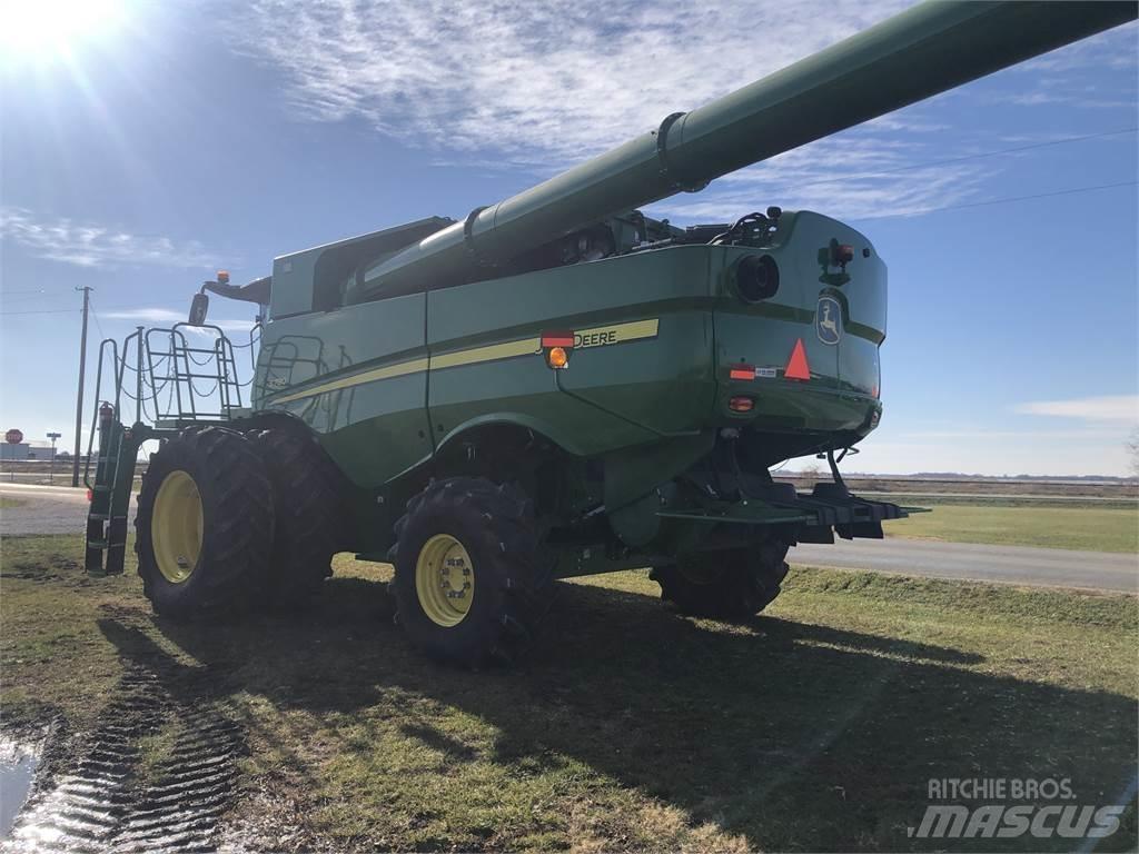 John Deere S780 Kombájnok
