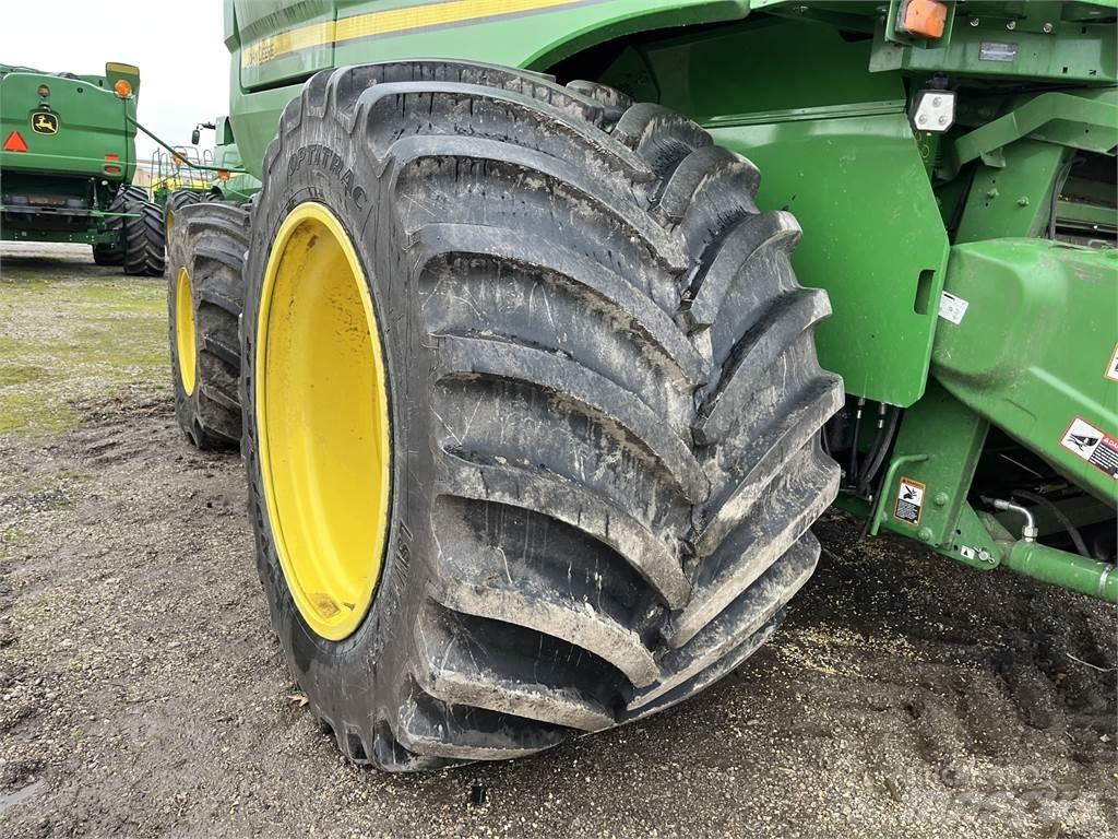 John Deere S790 Kombájnok