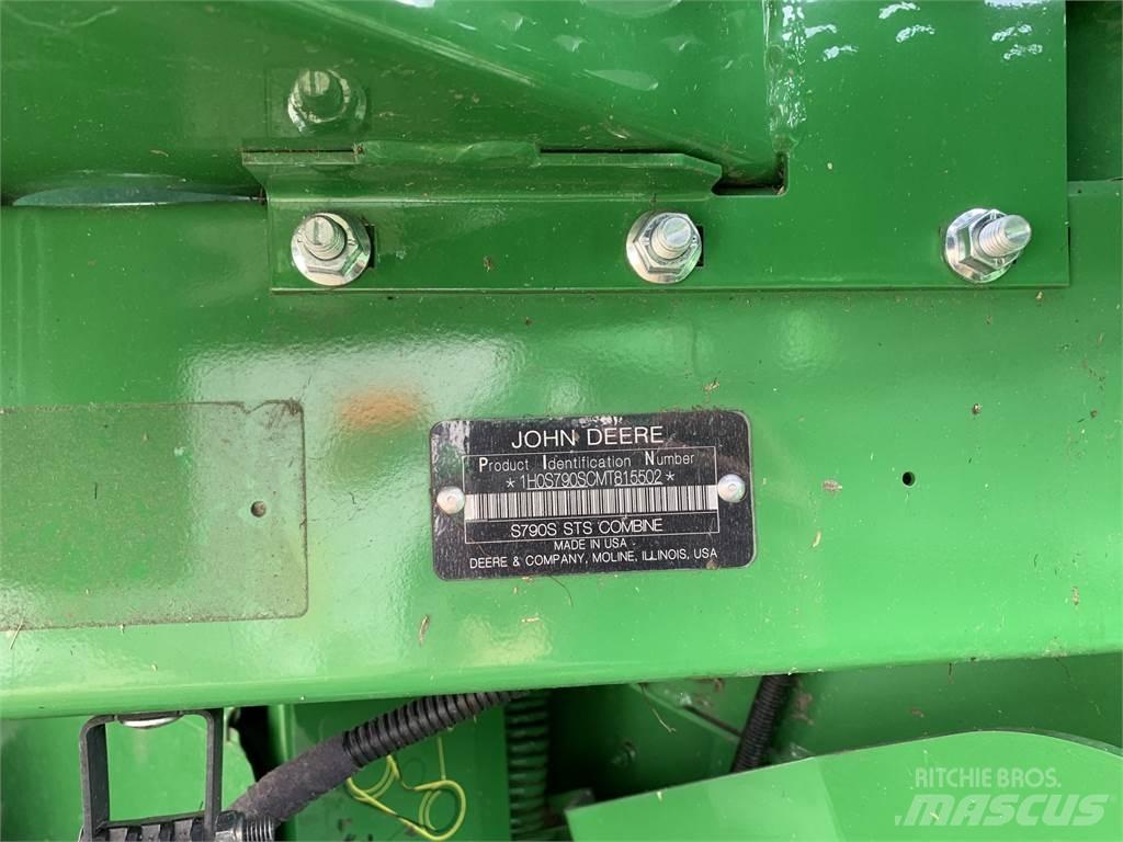 John Deere S790 Kombájnok