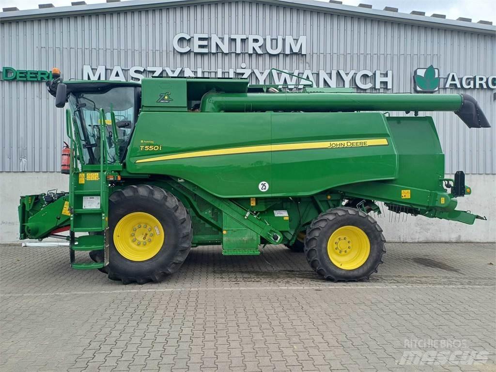 John Deere T550 Kombájnok