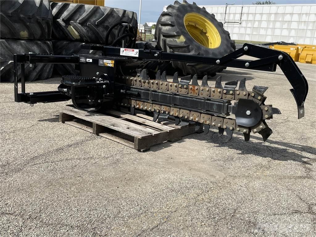 John Deere TR48B Egyéb kommunális gépek