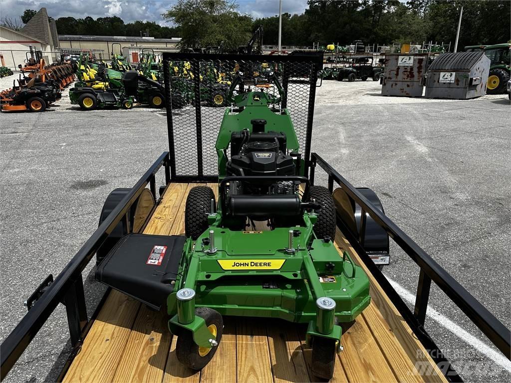 John Deere W36M Tolókaros fűnyírók