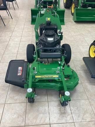 John Deere W36M Tolókaros fűnyírók