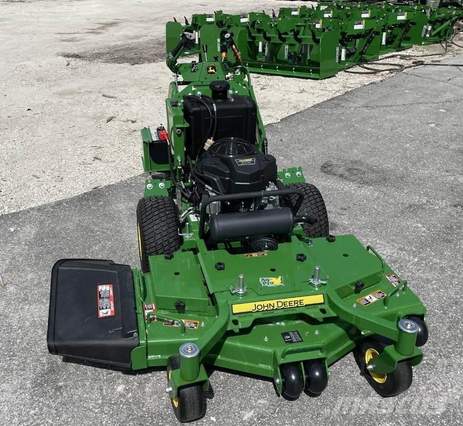 John Deere W48R Tolókaros fűnyírók