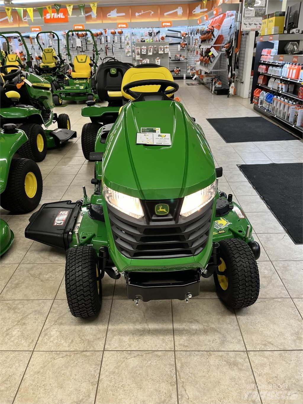 John Deere X350 Kompakt traktorok