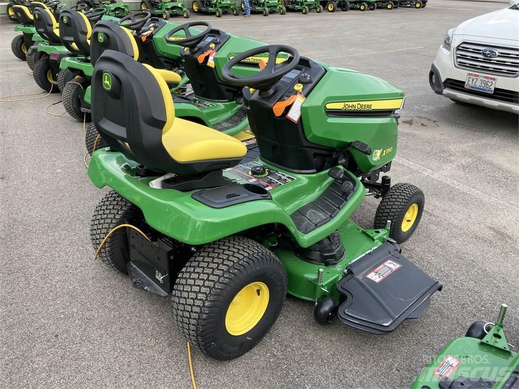 John Deere X350 Kompakt traktorok